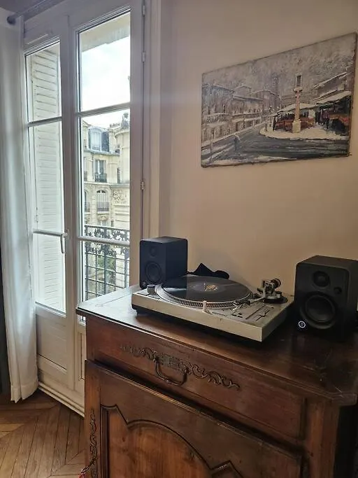 Appartement67M 2 Paris Apartment