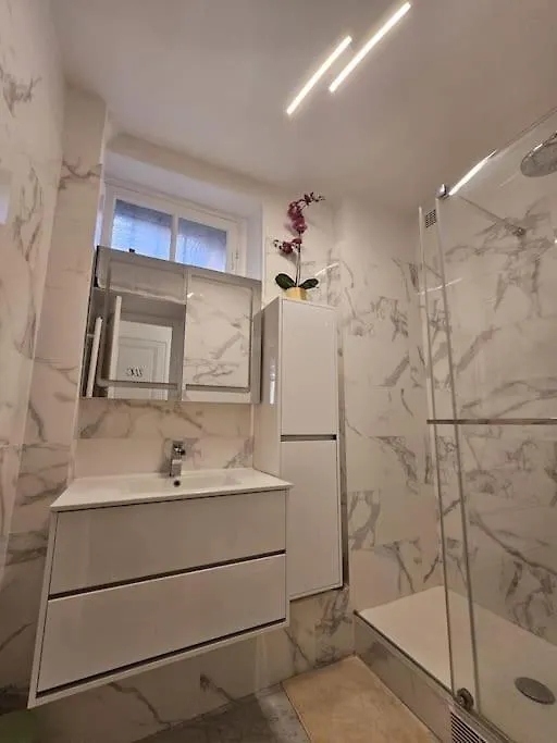 Appartement67M 2 Paris