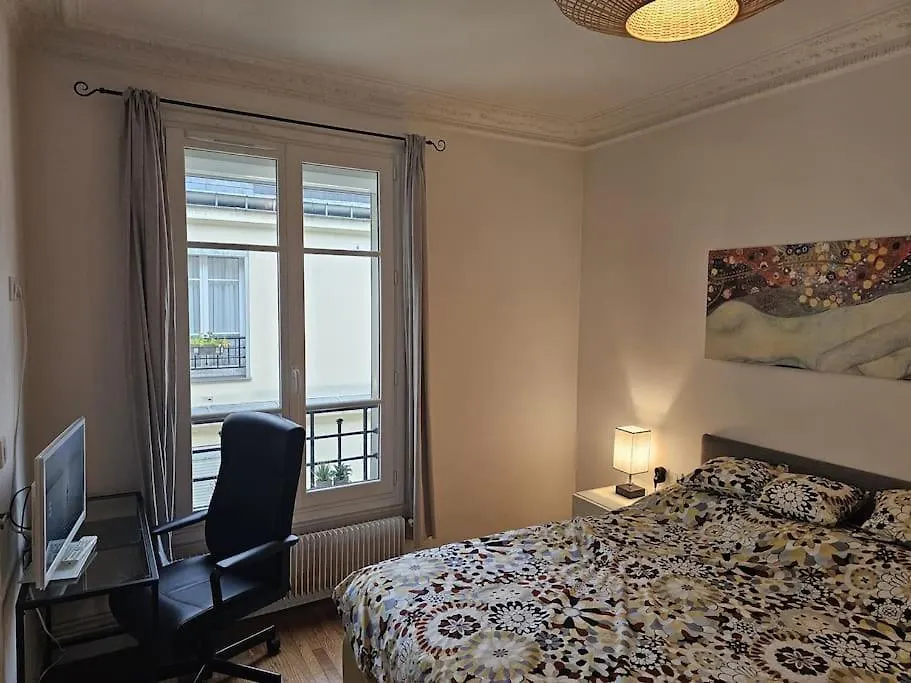 Appartement67M 2 Paris France